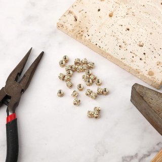 Wat vinden we goed aan de 3D-Afdrukken Messing Moeren M3x4x5mm - Schroefdraadinzetstukken voor 3D-Printer Onderdelen - Set van 100stuks