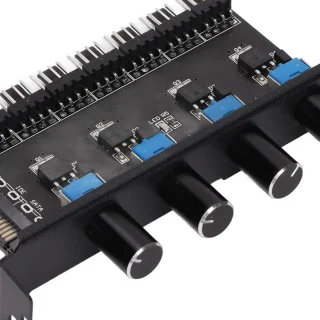8 Kanalen Fan Hub 4PIN - 4 Knop Cooling Fan Speed ​​Controller voor CPU Case HDD VGA PWM Fan PCI Bracket 12V Control