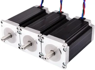 Set van 3 nema 23 stappenmotoren
