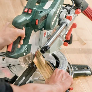 Metabo Afkort- en verstekzaag KGSV 72 Xact SYM