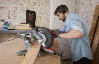 B+D 1600W 216mm afkortzaag