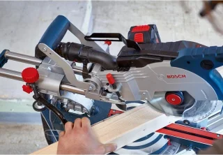 Bosch Professional GCM 18V-216 Afkortzaag Zonder Accu en Lader