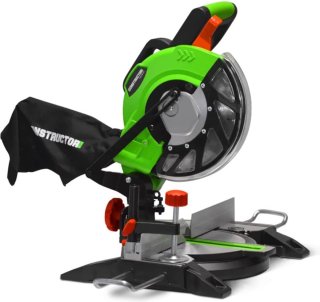 De CONSTRUCTOTR Verstekzaag 210 mm in één oogopslag