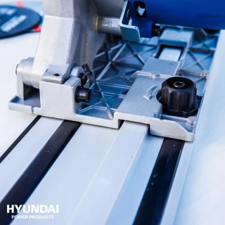 Hyundai invalzaag 1050W met geleiderail compleet set