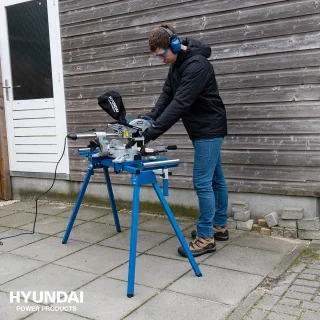 HYUNDAI kapzaag 1500W Ø210mm radiaal