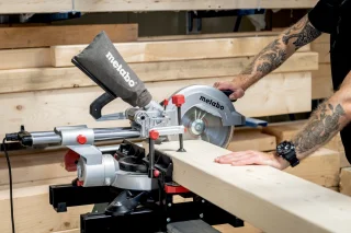 METABO KGS254M Afkortzaag 1800W 254mm
