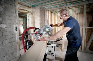 METABO KGS254M Afkortzaag 1800W 254mm