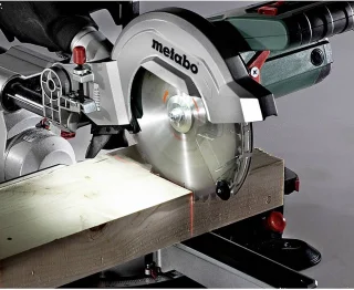 METABO KGS254M Afkortzaag 1800W 254mm