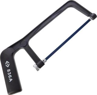 Wat vinden we goed aan de Mini ijzerzaag met verstekbak 150 mm