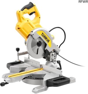 RFWR® Afkort- en verstekzaag 216 mm review