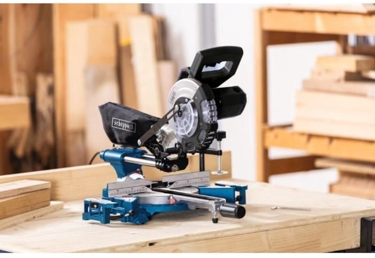 Wat vinden we goed aan de SCHEPPACH HM 185 Radiaal Verstekzaag 185 mm
