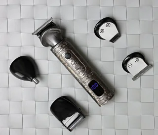 Zilan Apollon 16 in 1 – Professionele Trimmer – Shaver – Grooming Set – LED Display – Draadloos – Snelle Oplaadfunctie – Inclusief 10 Opzetkammen