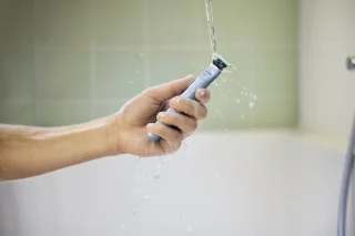 Philips OneBlade First Shave QP1324/30 Scheerapparaat