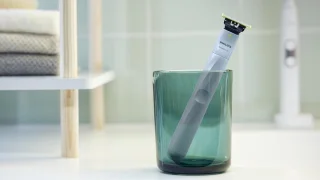 Philips OneBlade First Shave QP1324/30 Scheerapparaat