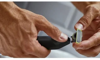 Philips OneBlade Pro 360 QP6542/15 Zwart