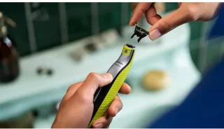 Philips OneBlade QP2730/20 Hybride Scheerapparaat
