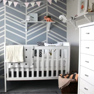 Clipklembevestiging voor babyfoon