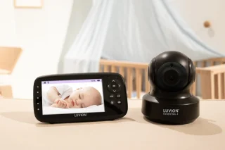 LUVION Essential 2 Black Babyfoon met Camera