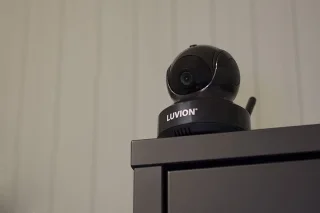 LUVION Essential Limited Black Edition Babyfoon