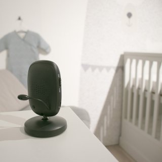 LUVION Platinum 3+ Black Babyfoon met Camera
