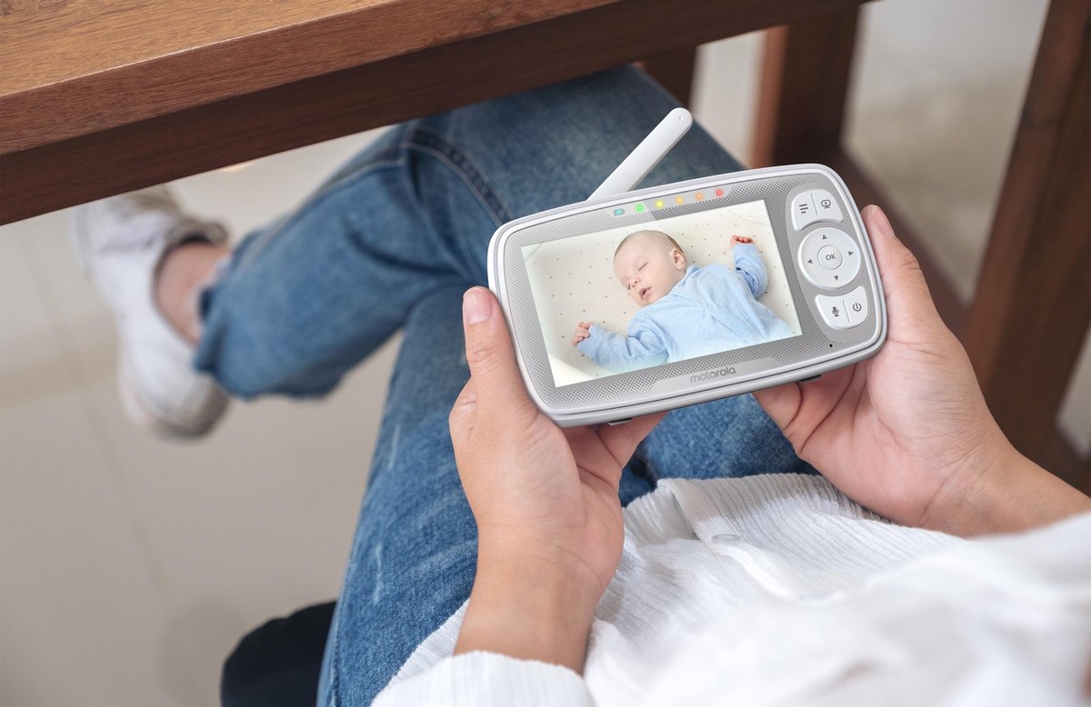 Motorola EASE44 Connect Wi-Fi Babyfoon met Camera