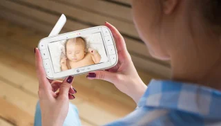 Motorola Nursery VM 855 Connect Baby Monitor