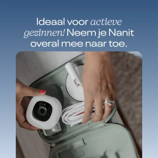 Nanit Pro Camera Babyfoon met Flex Standaard en Ademhalingsband