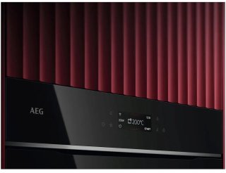 Wat vinden we goed aan de AEG TK8NK621B Combi-oven 45 cm