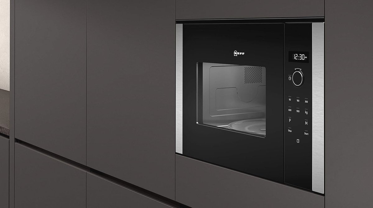 Wat vinden we goed aan de Combi-magnetron 25L 1450W ingebouwd
