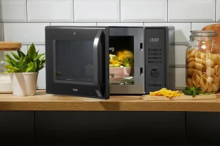 ETNA CMV328ZT Combi-magnetron 28L Zwart