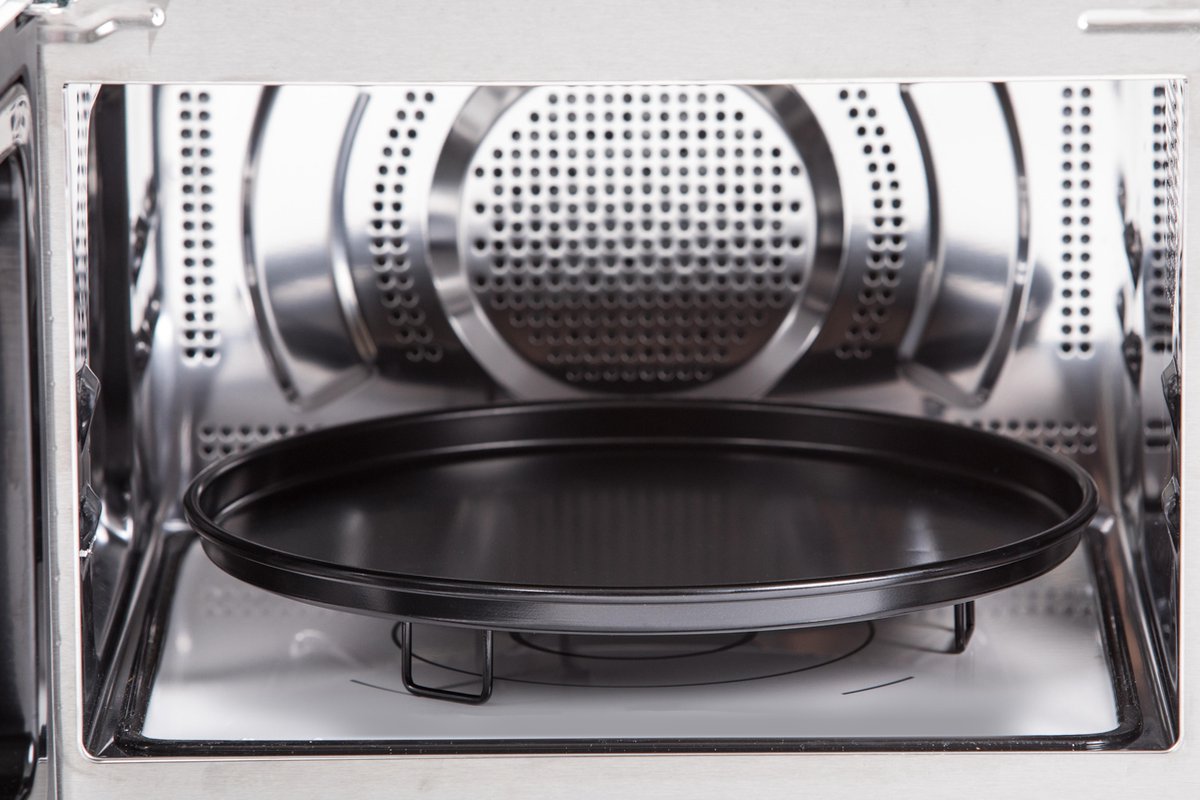 Wat vinden we goed aan de Sharp R860S Combi-magnetron Zilver