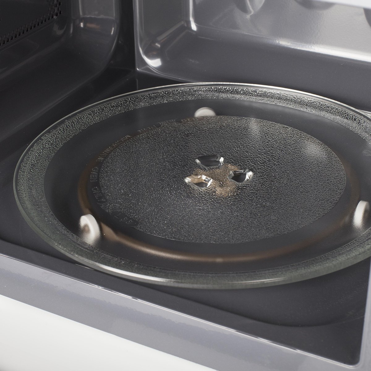 Wat vinden we goed aan de Tristar MW-2705 Combi-magnetron 20L