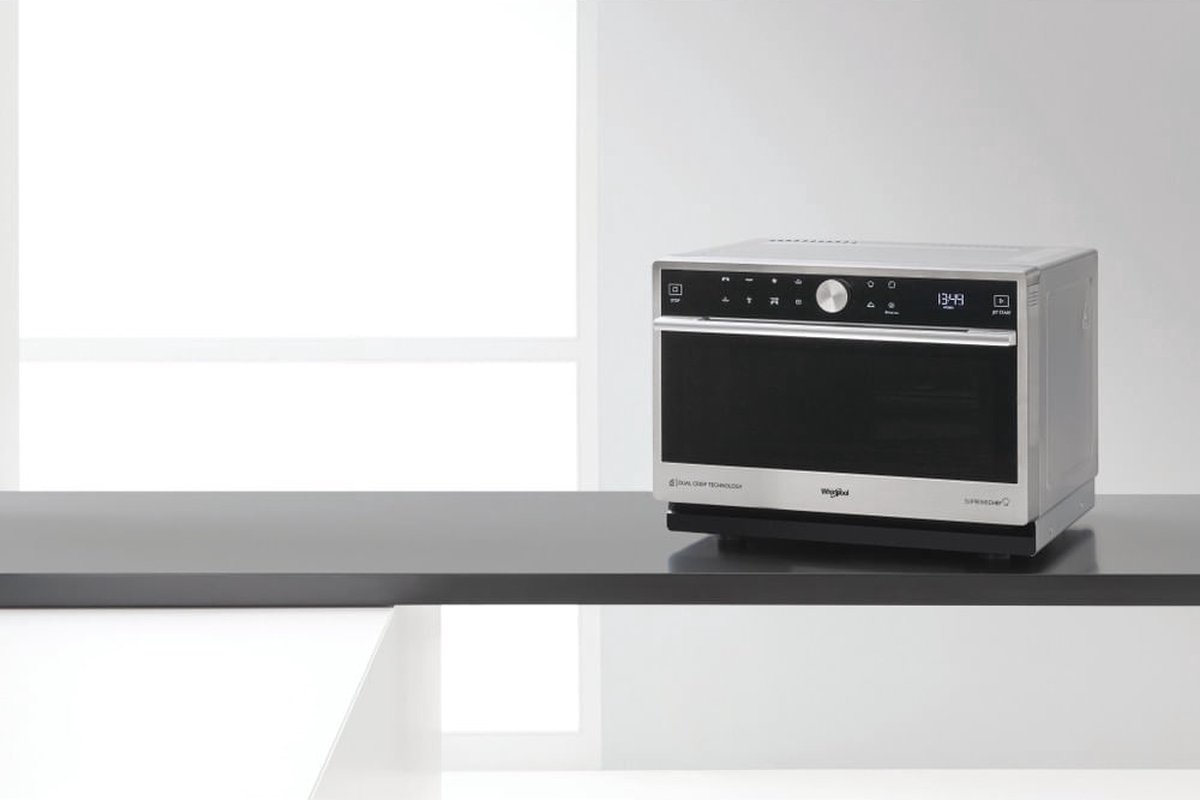 Whirlpool Supreme Chef MWSC 9133 SX Combimagnetron 33L Zilver