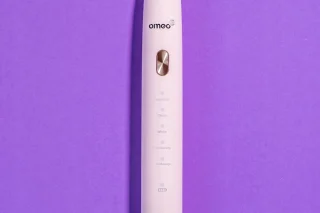 Omeo +365 Teeth&Face Pink - Sonische Tandenborstel & Gezichtsborstel - 96000 trillingen - 5 programma's - 60 dagen batterij