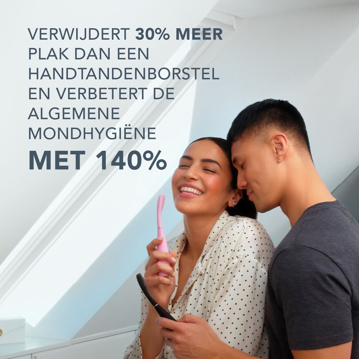 FOREO ISSA 3 Fuchsia Elektrische tandenborstel met 2 hybride koppen