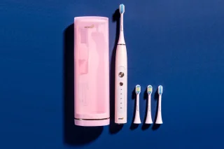 Omeo +365 UV Sanitizer Sonische tandenborstel