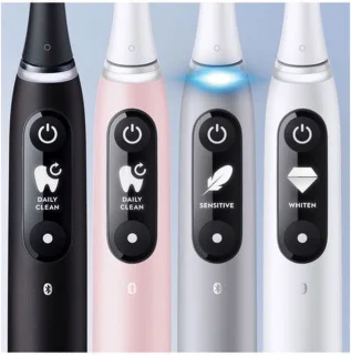 Oral-B iO 6 Zwarte elektrische tandenborstel volwassenen