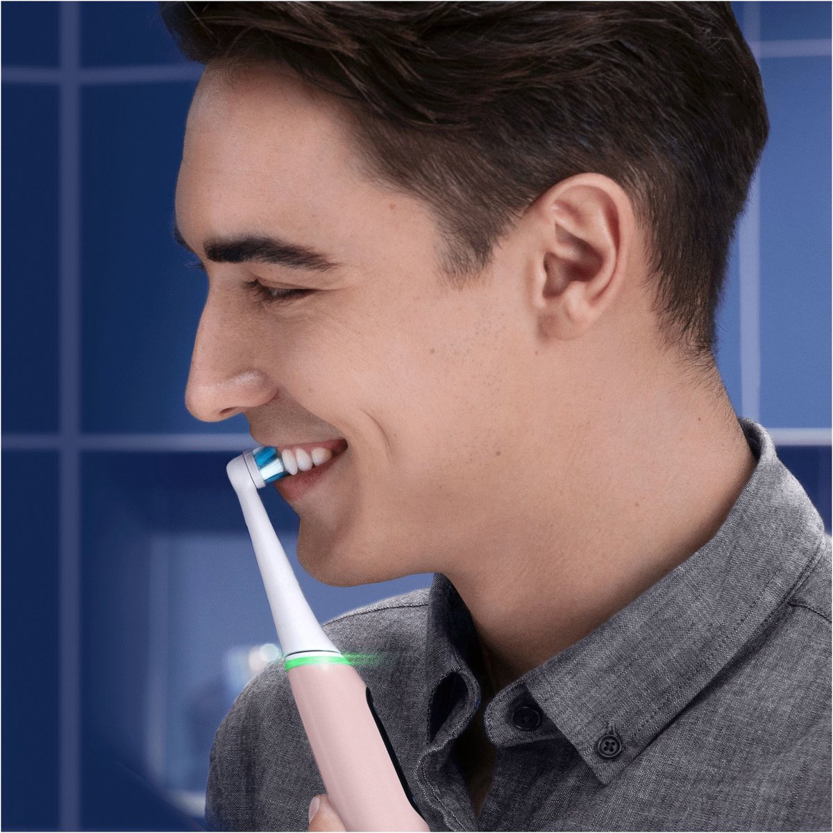 Oral-B iO 6S Elektrische Tandenborstel Roze/Wit