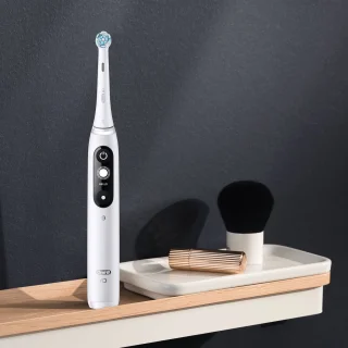 Oral-B iO 7N Elektrische tandenborstel
