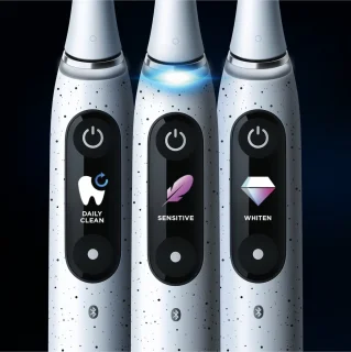 Oral-B iO Series 10 Elektrische Tandenborstel Transparant