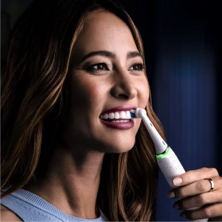 Oral-B iO Series 10 Elektrische Tandenborstel Transparant