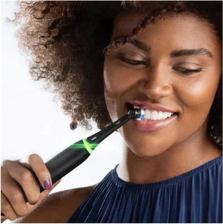 Oral-B iO Series 5 Tandenborstel Zwart
