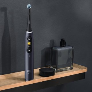 Oral-B iO Series 8 Black Onyx Limited Edition elektrische tandenborstel