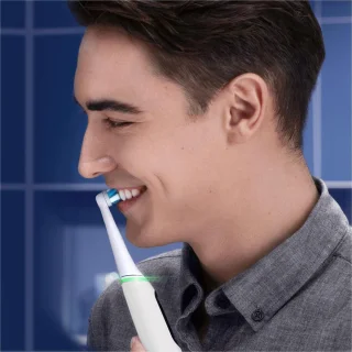 Oral-B iO6 Elektrische tandenborstel Wit