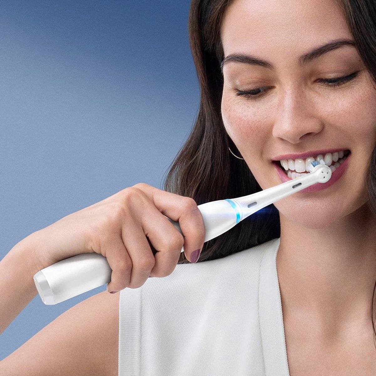 Oral B IO8 Elektrische Tandenborstel Wit