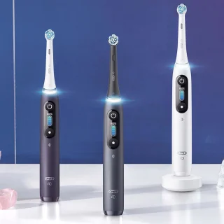 Oral B IO8 Elektrische Tandenborstel Wit