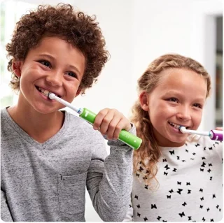 Oral-B Junior Elektrische Tandenborstel Groen