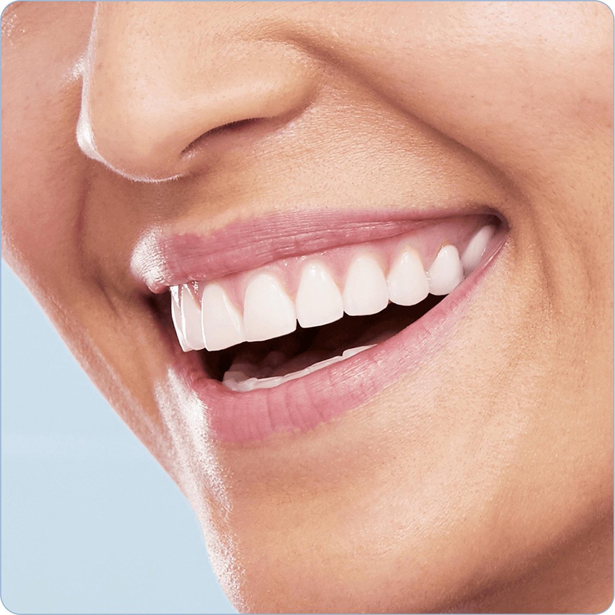 Oral-B Pro 2 2000S Ultrathin elektrische tandenborstel zwart