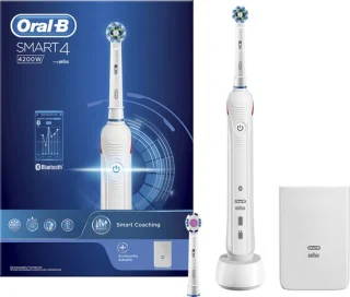 Oral-B Smart 4 Elektrische Tandenborstel Wit Powered by Braun
