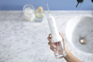 Philips Sonicare Diamondclean 9000 HX9911/27 en Power Flosser 3000 HX3806/31 Wit